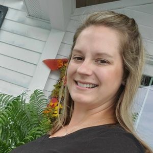 Meet your Posher, Alison